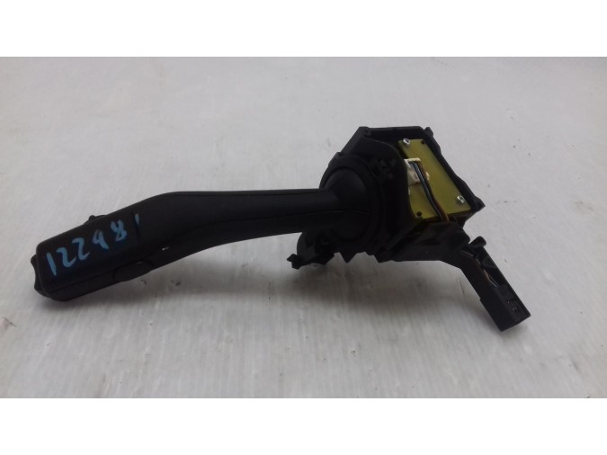MANDO MULTIFUNCION SKODA OCTAVIA 2010