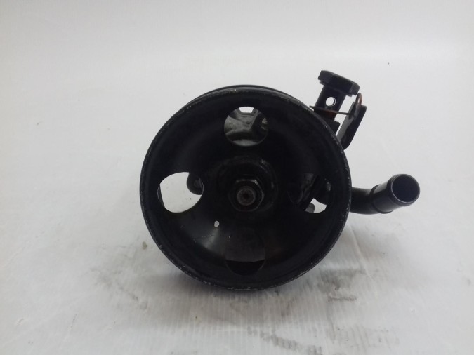 BOMBA SERVODIRECCION KIA CARENS 2007