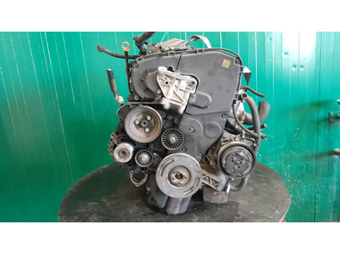 MOTOR CON ACCESORIOS Y CAJA DE CAMBIOS FIAT MAREA