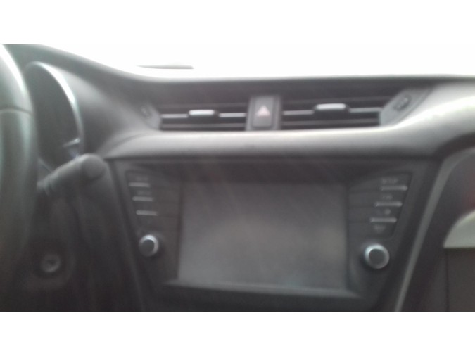 sistema navegacion gps TOYOTA AVENSIS 2015