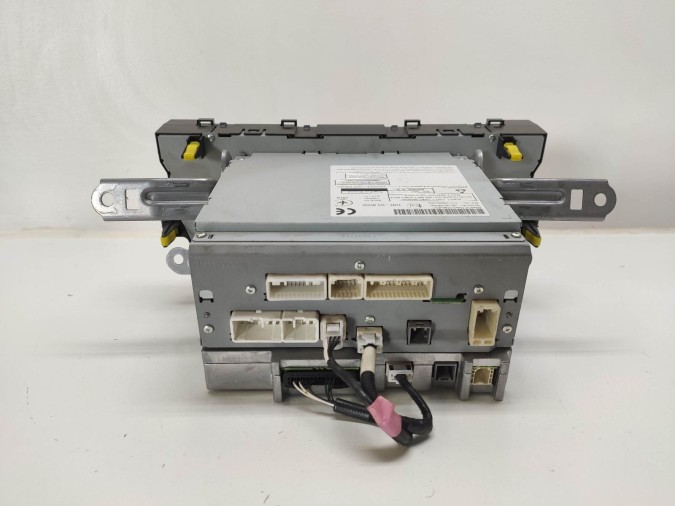 sistema navegacion gps TOYOTA AVENSIS 2015