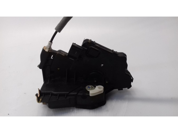 CERRADURA PUERTA TRASERA IZQUIERDA BMW SERIE 3 2001