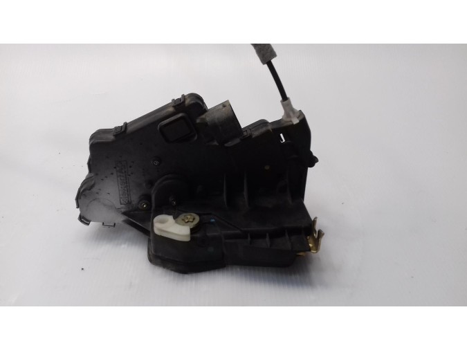 CERRADURA PUERTA TRASERA DERECHA BMW SERIE 3 2001