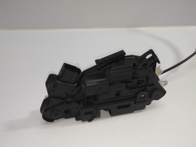 CERRADURA PUERTA DELANTERA IZQUIERDA VOLKSWAGEN UP 2014