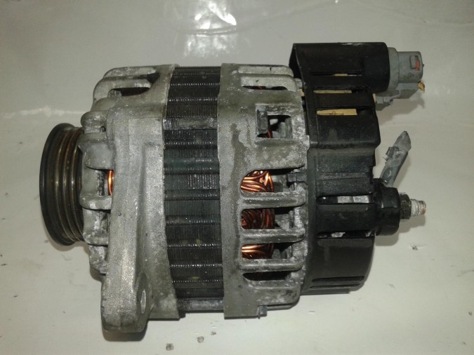 Alternador HYUNDAI GETZ 2003