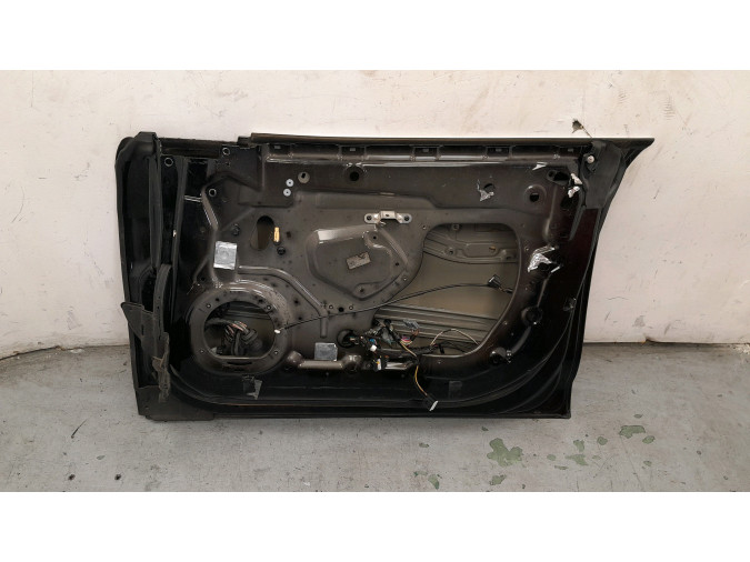 PUERTA DELANTERA DERECHA TESLA MODEL S NEGRA 2016