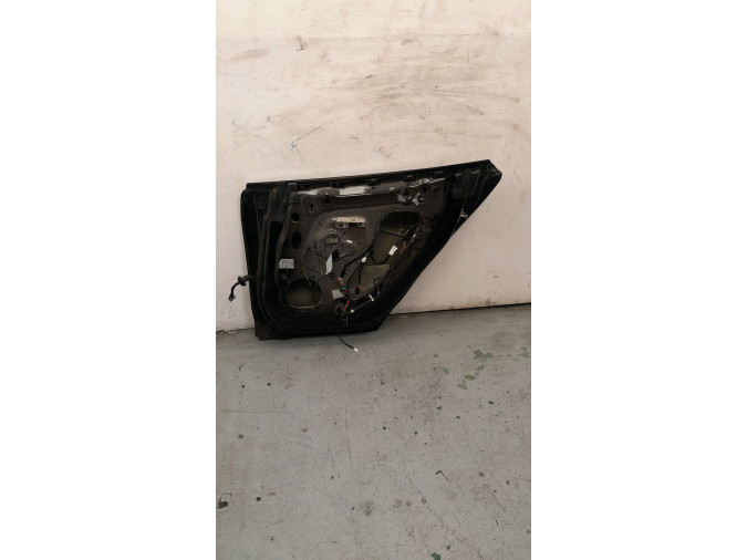 PUERTA TRASERA DERECHA TESLA MODEL S NEGRA 2016