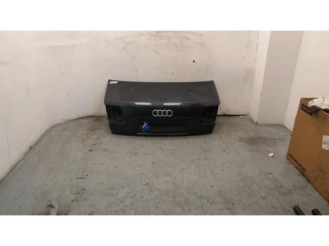 PORTON TRASERO AUDI A8 GRIS OSCURO 2006