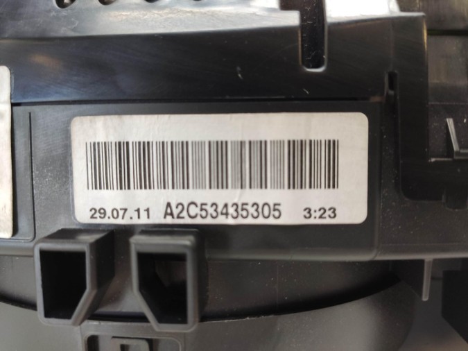 CUADRO INSTRUMENTOS MERCEDES C CLASS 2011