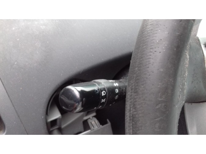 MANDO INTERMITENTES TOYOTA PRIUS 2011