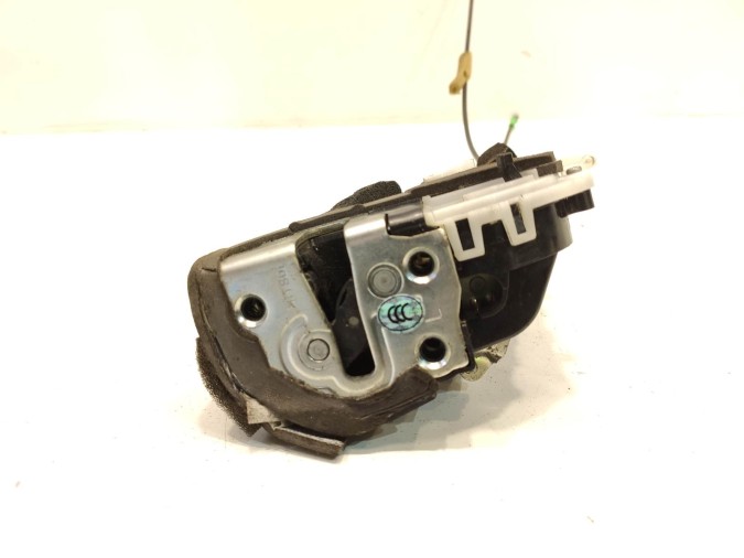CERRADURA PUERTA TRASERA IZQUIERDA TOYOTA PRIUS 2011