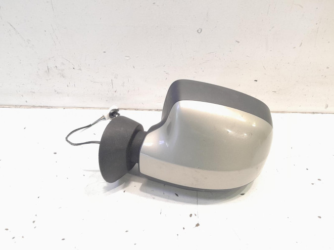 RETROVISOR IZQUIERDO DACIA SANDERO PLATA 2009