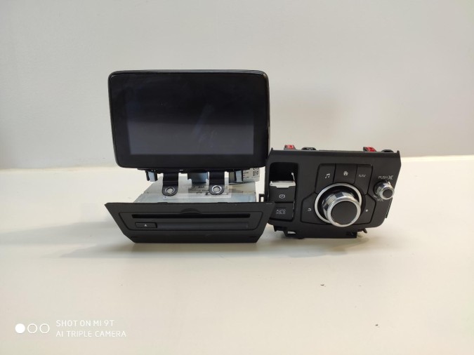 SISTEMA NAVEGACIÓN GPS MAZDA CX-3 2019