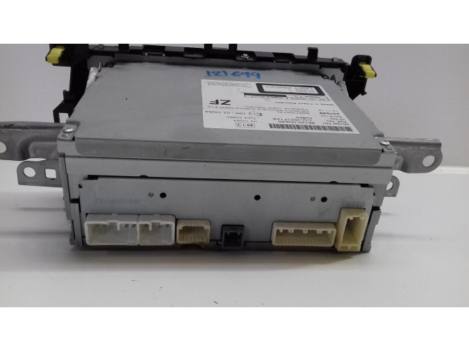 RADIO CD TOYOTA YARIS 2016