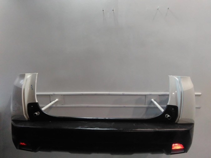 PARAGOLPES TRASERO PEUGEOT 2008 2014