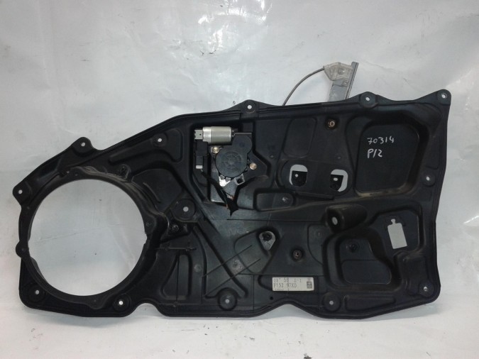 ELEVALUNAS DELANTERO DERECHO MAZDA RX8 2004