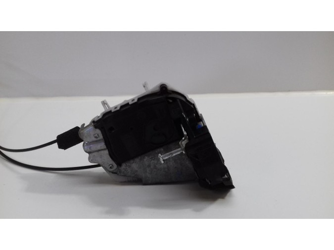 CERRADURA PUERTA TRASERA DERECHA TOYOTA PRIUS 2011