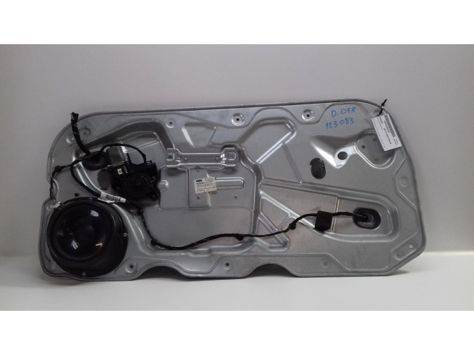 ELEVALUNAS DELANTERO DERECHO FORD FOCUS 2010