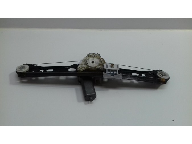 ELEVALUNAS TRASERO DERECHO MERCEDES C CLASS 2003