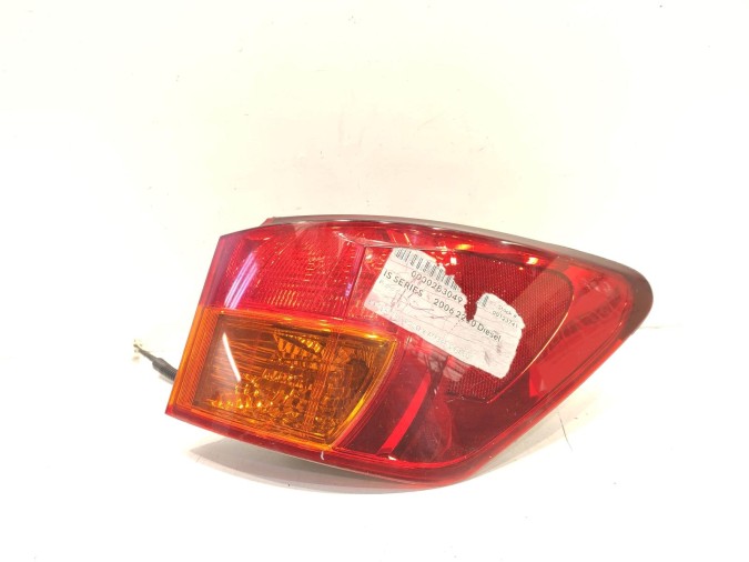 PILOTO TRASERO DERECHO LEXUS IS SERIES 2006