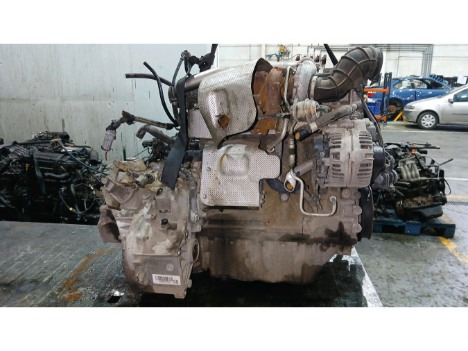 MOTOR CON ACCESORIOS Y CAJA DE CAMBIOS OPEL ASTRA 2000