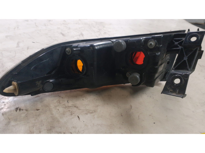 PILOTO TRASERO IZQUIERDO EXTERIOR HONDA CIVIC 2007