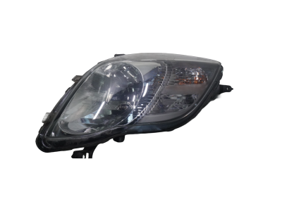 FARO DERECHO  TOYOTA YARIS 2010