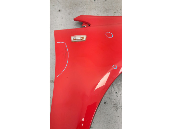ALETA DELANTERA DERECHA OPEL CORSA ROJA 2014