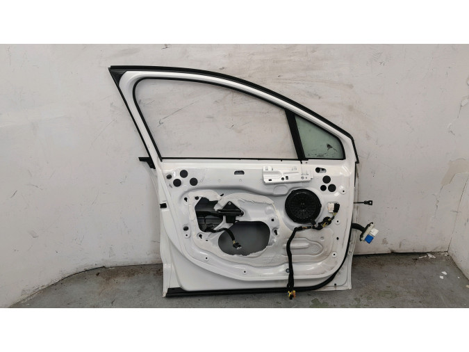 PUERTA DELANTERA IZQUIERDA CITROEN C4 BLANCA 2015