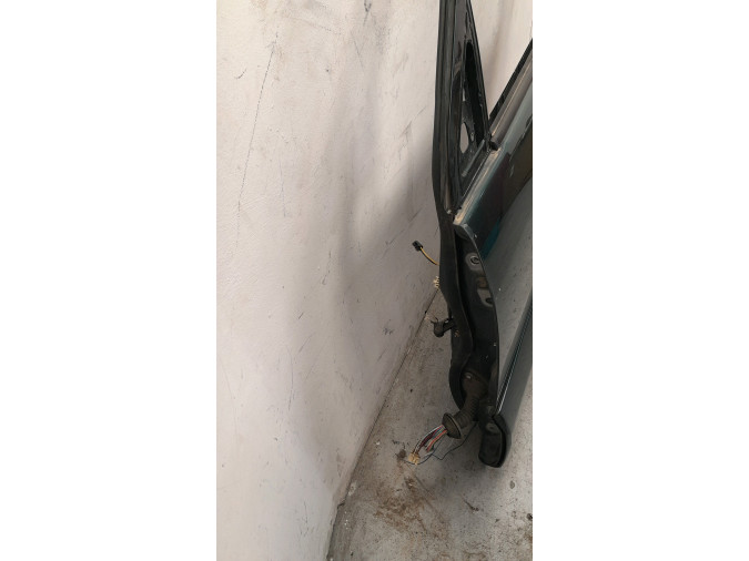 PUERTA DELANTERA IZQUIERDA TOYOTA LAND CRUISER VERDE 2003