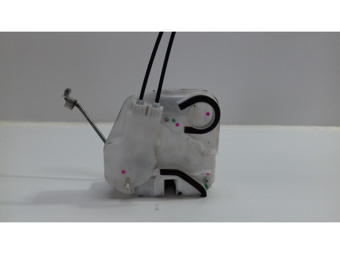 CERRADURA PUERTA DELANTERA DERECHA MITSUBISHI SPACE STAR 2019