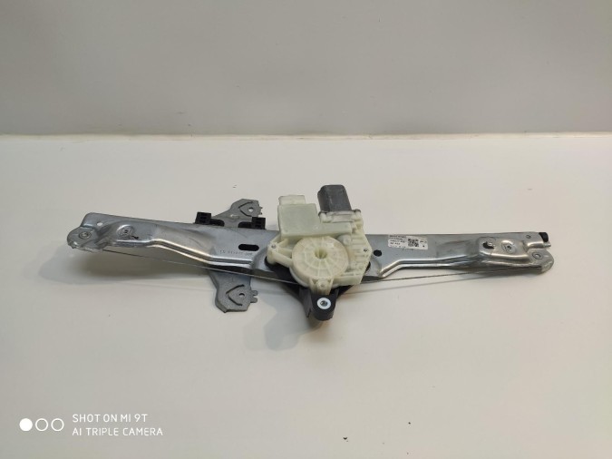 ELEVALUNAS DELANTERO IZQUIERDO NISSAN QASHQAI 2019