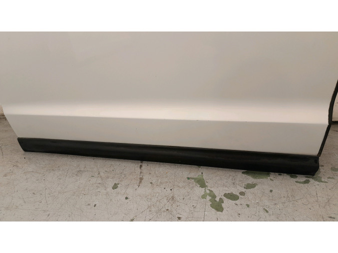 PUERTA DELANTERA IZQUIERDA HYUNDAI SANTA FE BLANCO 2007