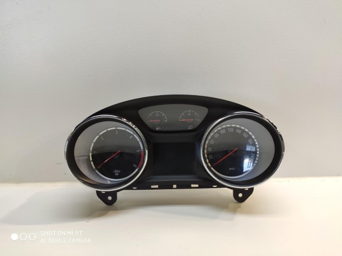 CUADRO INSTRUMENTOS OPEL ASTRA 2016