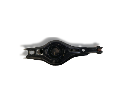 BRAZO SUSPENSION TRASERO DERECHO TOYOTA YARIS GR 2022