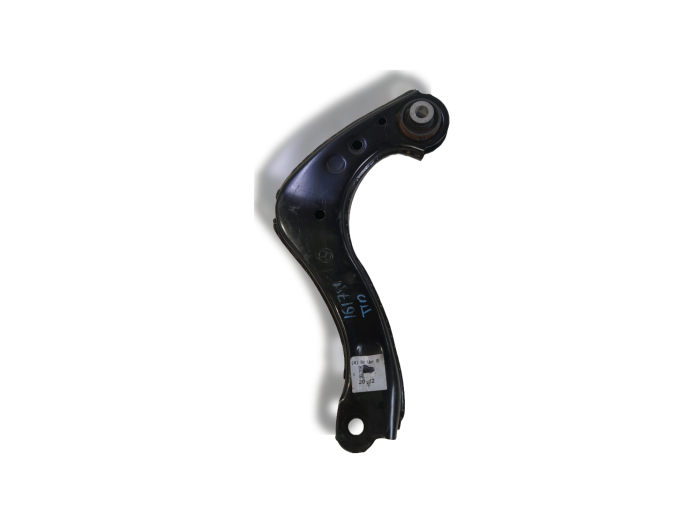 BRAZO TRASERO INFERIOR DERECHO TOYOTA YARIS GR 2022