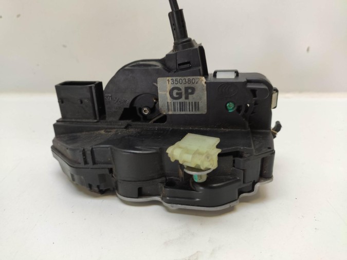 CERRADURA PUERTA DELANTERA DERECHA OPEL INSIGNIA 2010