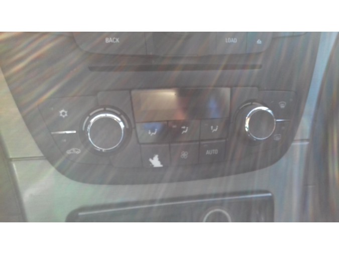 MANDO CLIMATIZACION OPEL INSIGNIA 2010