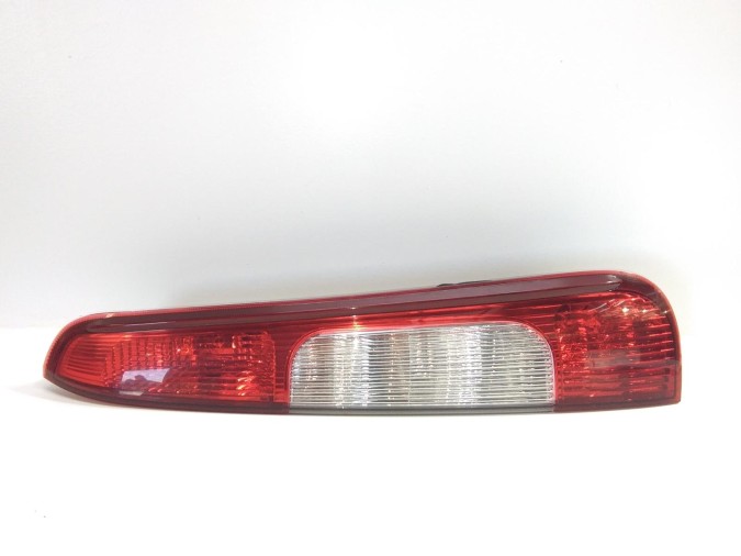 PILOTO TRASERO DERECHO FORD FOCUS C MAX 2003