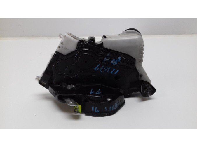 CERRADURA PUERTA DELANTERA IZQUIERDA TOYOTA PRIUS 2011