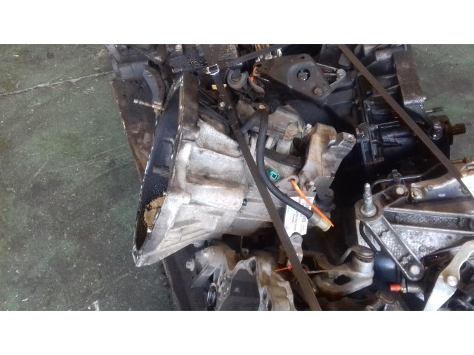 CAJA CAMBIOS RENAULT FLUENCE 2010