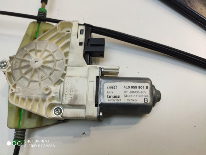 ELEVALUNAS DELANTERO IZQUIERDO AUDI Q7 2007