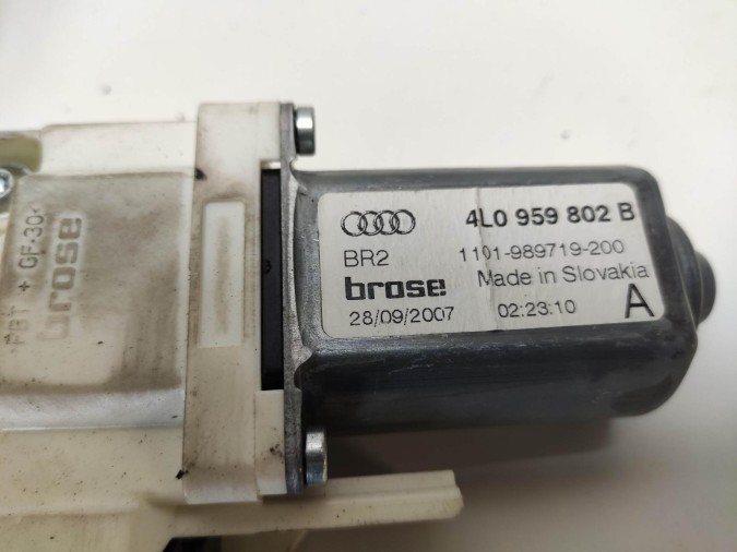 ELEVALUNAS TRASERO IZQUIERDO AUDI Q7 2007