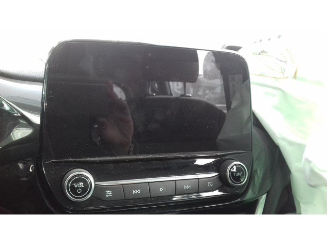 sistema navegacion gps FORD FIESTA 2018