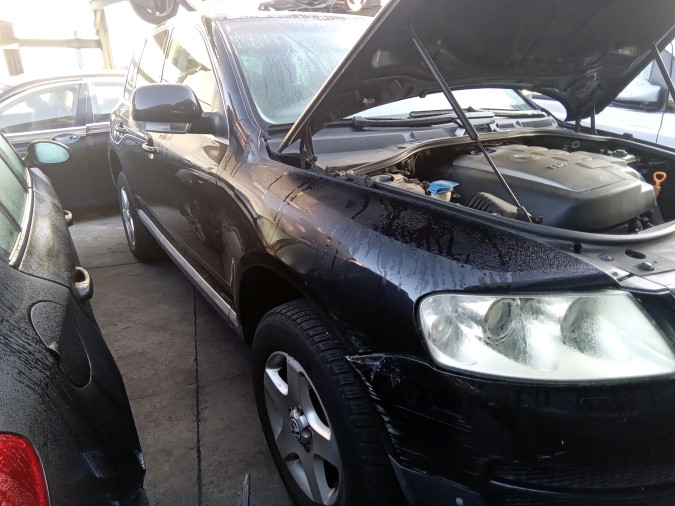 CERRADURA TRASERA DERECHA VOLKSWAGEN TOUAREG 2004