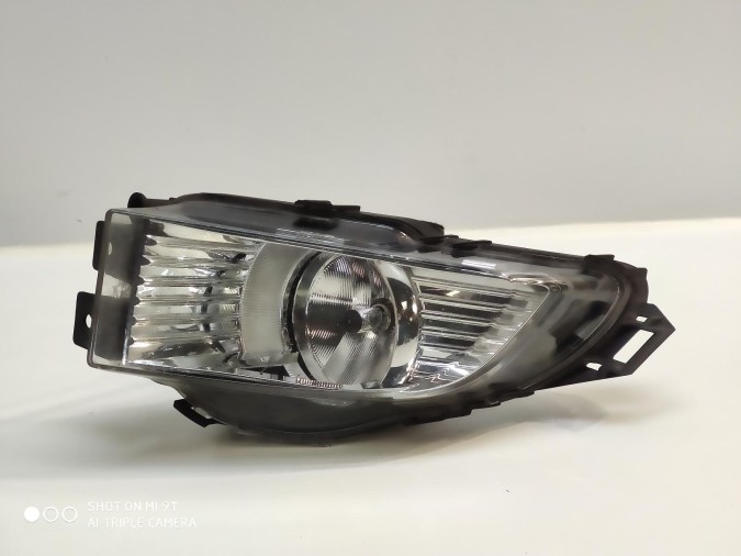 FARO ANTINIEBLA DELANTERO DERECHO OPEL INSIGNIA 2009