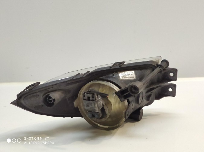 FARO ANTINIEBLA DELANTERO DERECHO OPEL INSIGNIA 2009