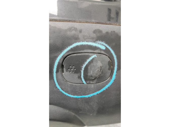 PARAGOLPES TRASERO VOLKSWAGEN TOUAREG GRIS 2004