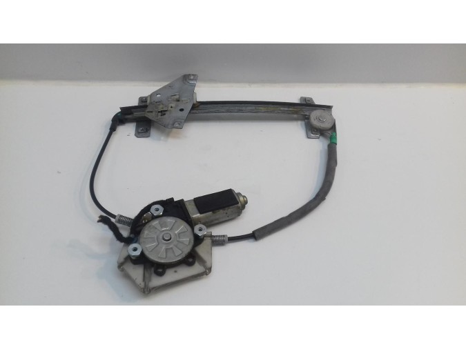 ELEVALUNAS TRASERO DERECHO FORD FOCUS 1998