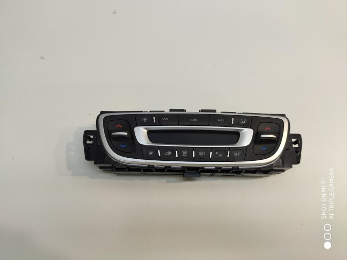 MANDO CALEFACCIÓN RENAULT FLUENCE 2010